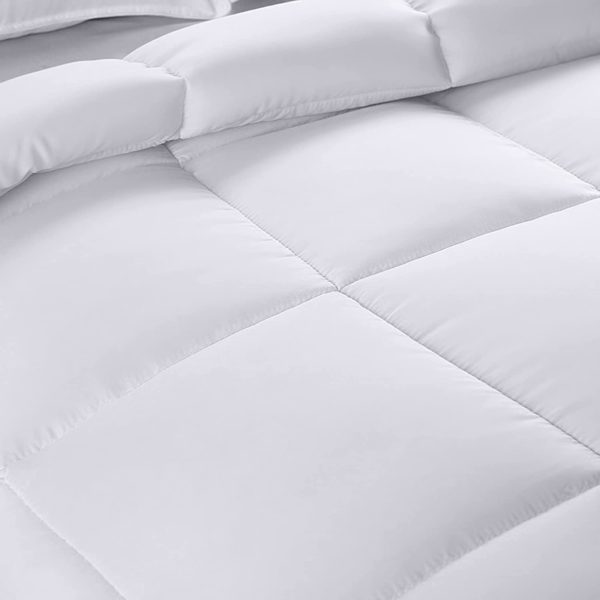 Down Alternative Comforter (Queen) - Image 4