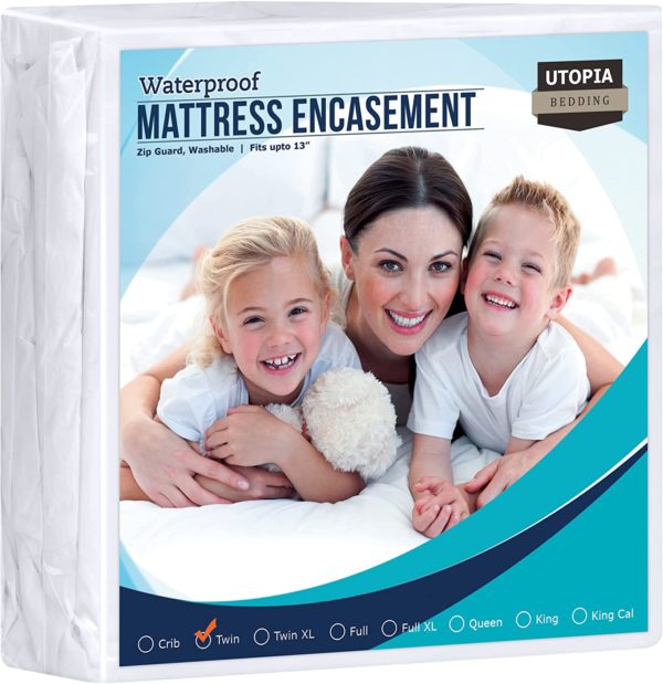 Utopia Bedding Zippered Mattress Encasement