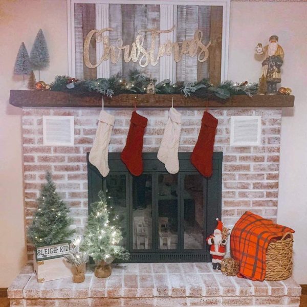 4 Pack Christmas Stockings - Image 2